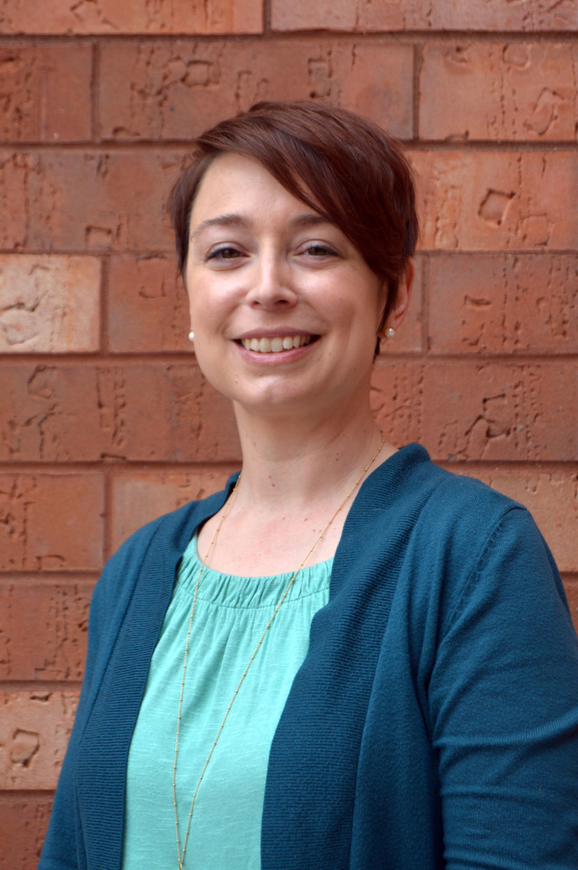 KT Gallagher headshot